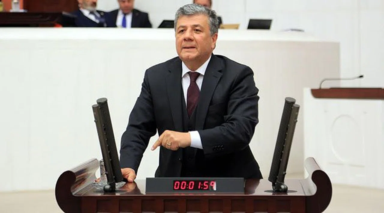 Balbay: “Dağıtılacak Kitaplara Nasıl Güvenelim”
