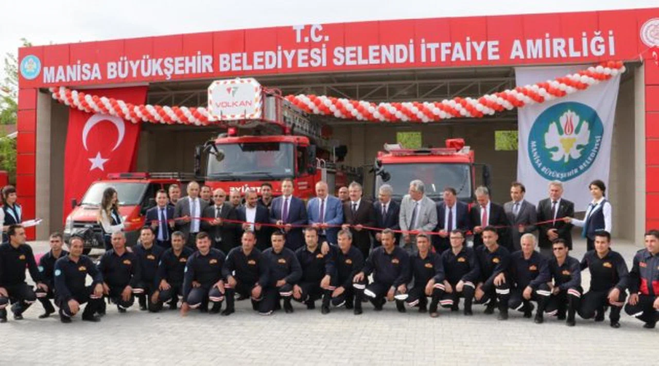 Başkan Ergün Selendi İtfaiye Amirliği’ni Hizmete Açtı