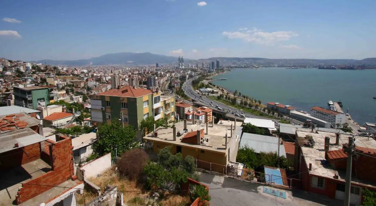 BAYRAKLI'DA İŞSİZLİĞE REKOR DESTEK
