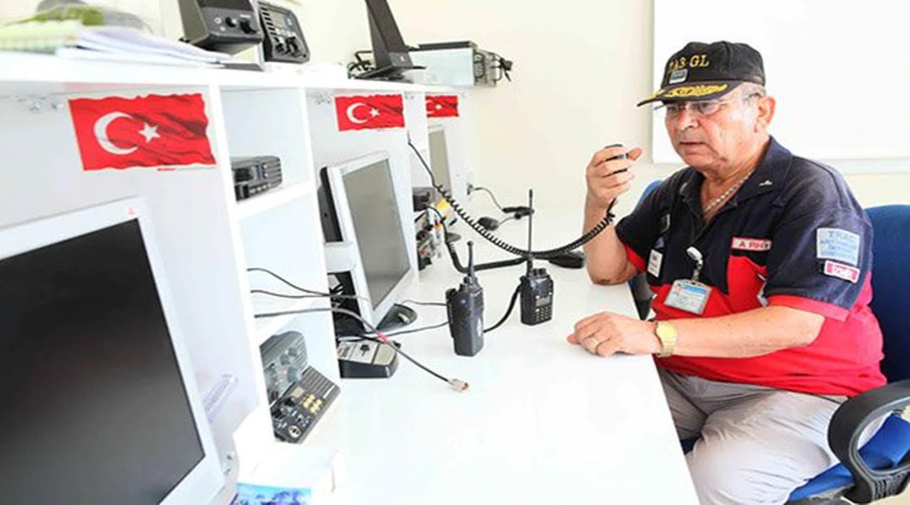 Bayraklı’dan Dünyayla İletişim Kuruyorlar