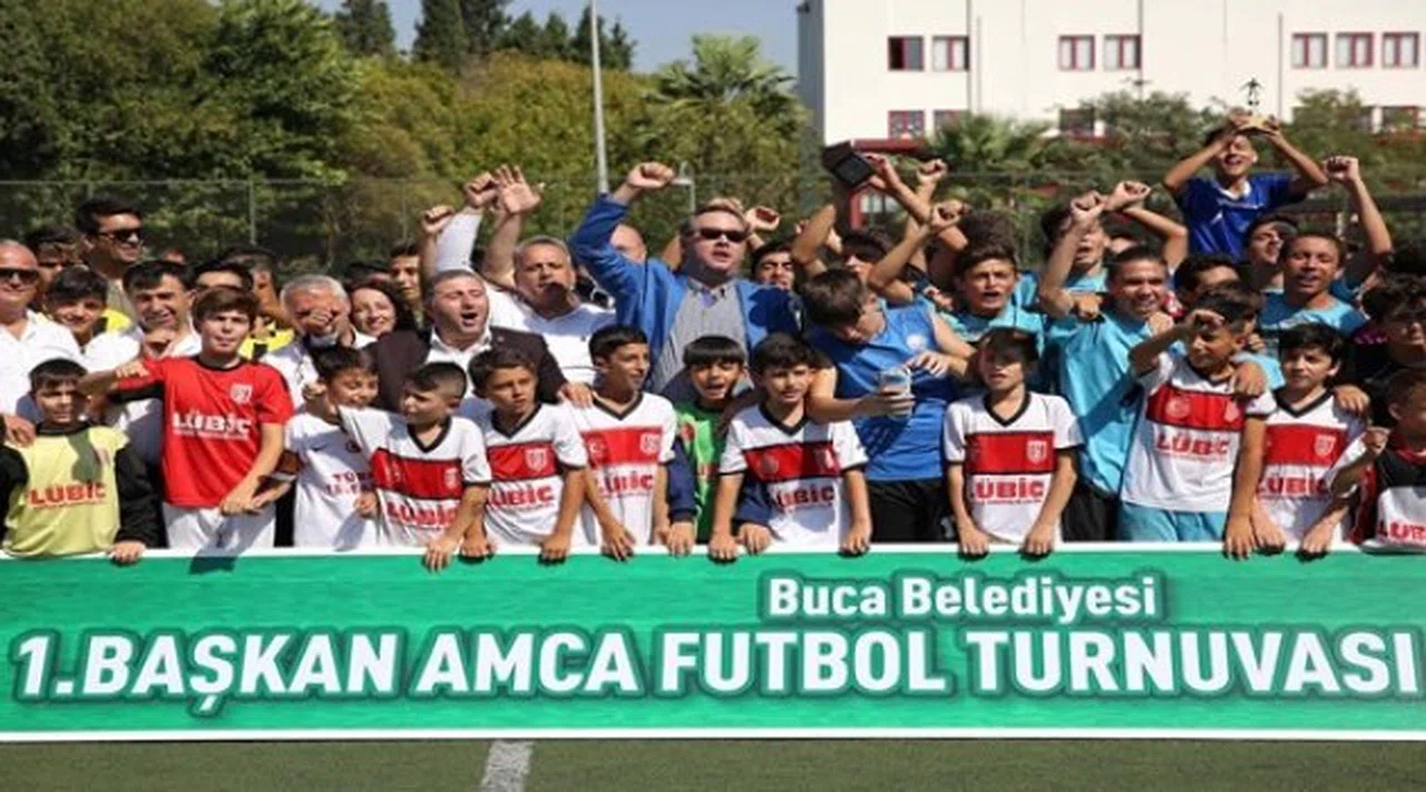 Buca Belediyesi 1. Başkan Amca Futbol Turnuvası Sona Erdi