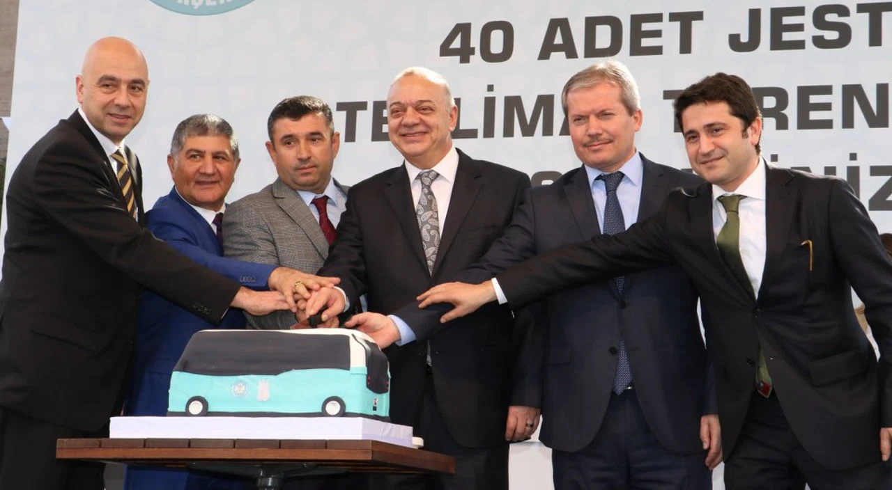 Büyükşehir’den Şehzadeler’e ‘Jest’li Ulaşım