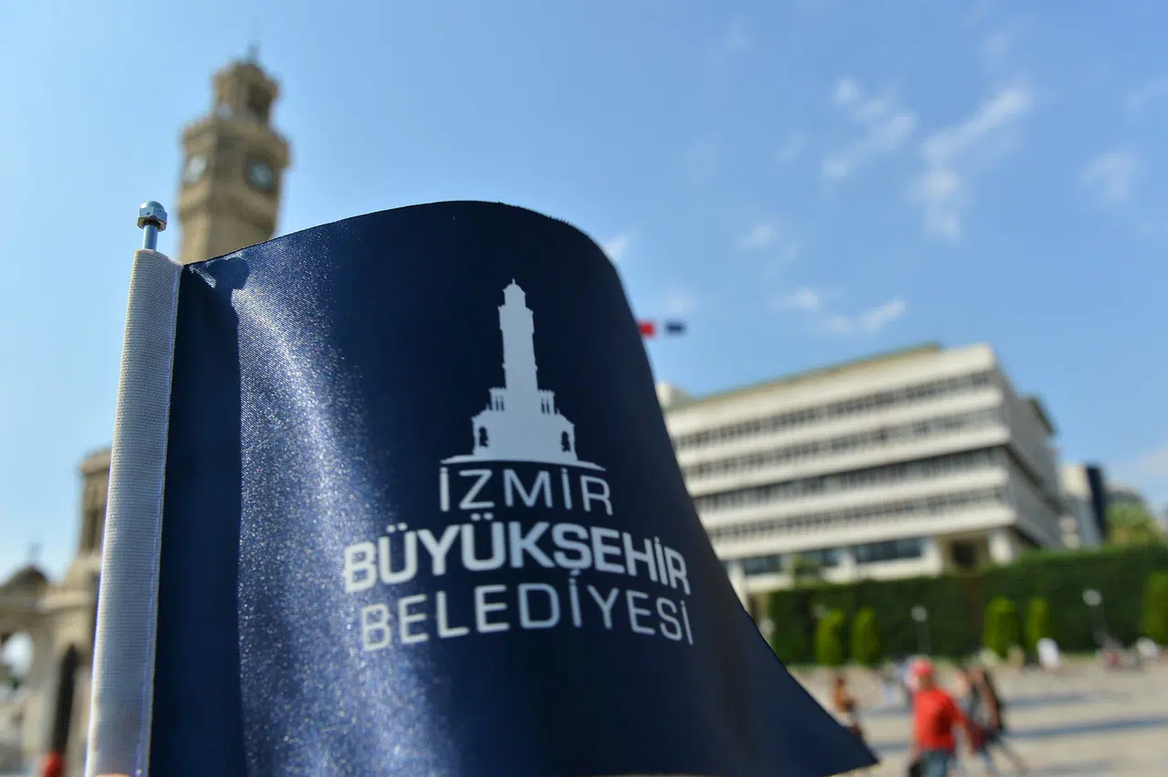 BÜYÜKŞEHİR'E DÜNYA BANKASI ÖVGÜSÜ