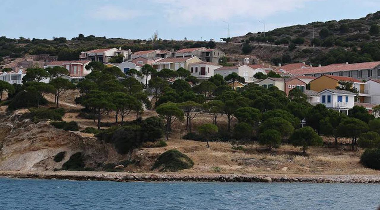 ÇEŞME'DE YAĞMA DEVRİ