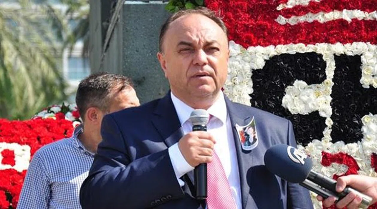 CHP İzmir'den AK Partiye Geçmiş Olsun Mesajı