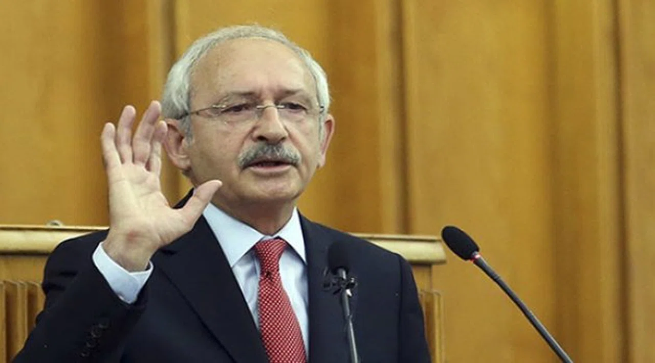 CHP Liderinden 'Başkomutanlık' Çıkışı