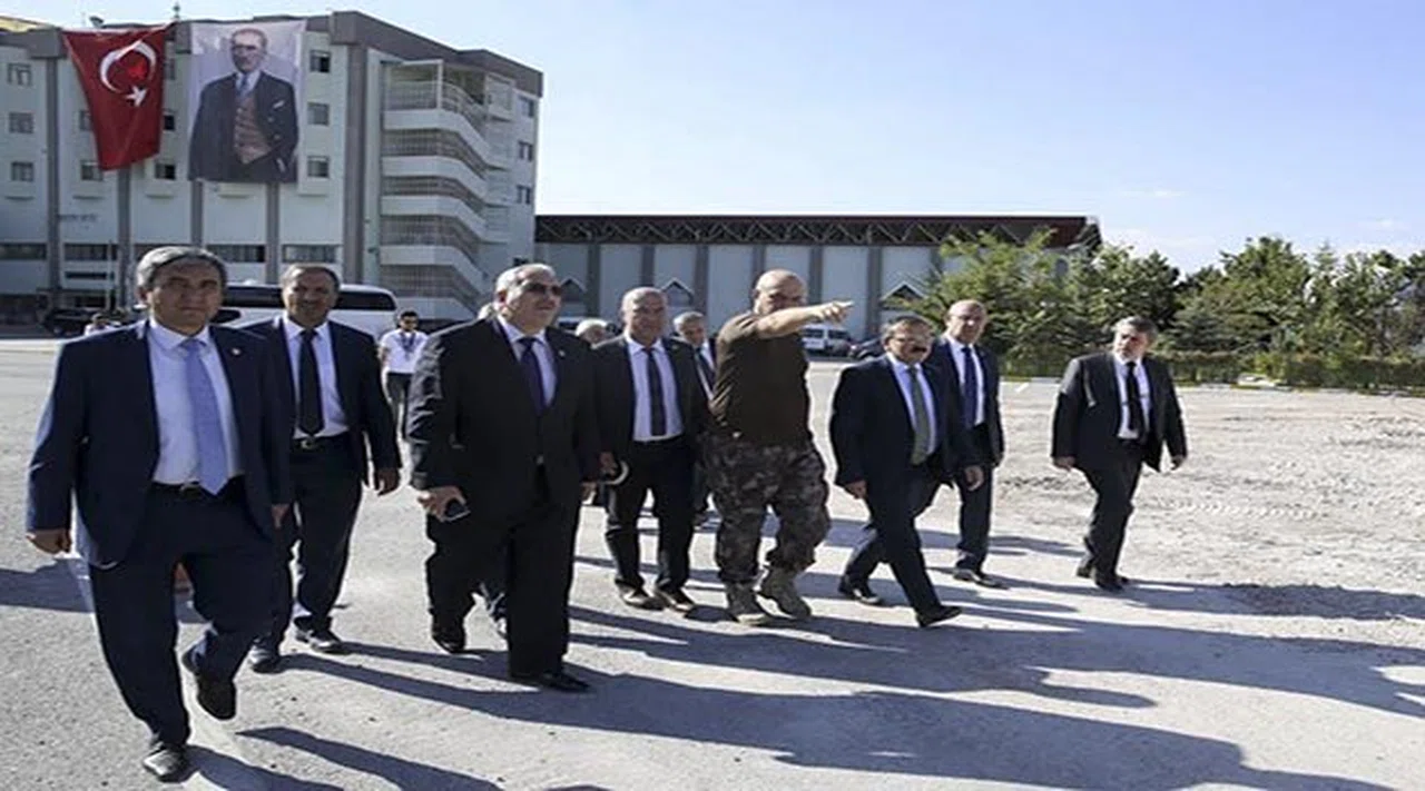 CHP'li Bakan: O ‘İhaneti’ Alnının Ortasından Vurdu