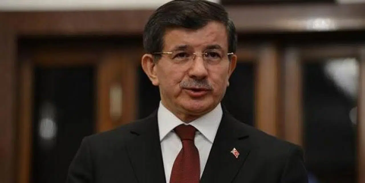 BAŞBAKAN DAVUTOĞLU: PAPA'YA VE BULUNDUĞU MAKAMA YAKIŞMADI