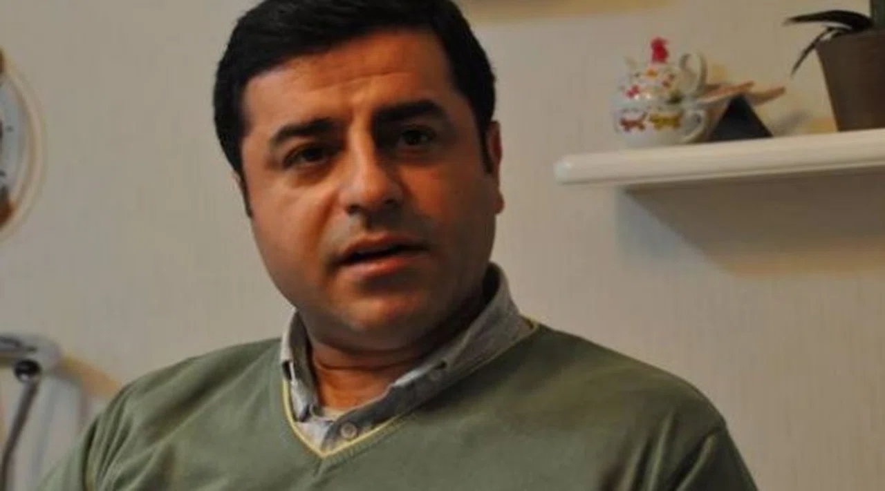 Demirtaş 'çırpınıyorlar' dedi, 6 yıl 8 ay hapsi istendi!