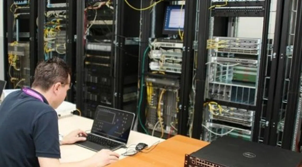 Devlete 100 Bin Bilişim Uzmanı Alınacak