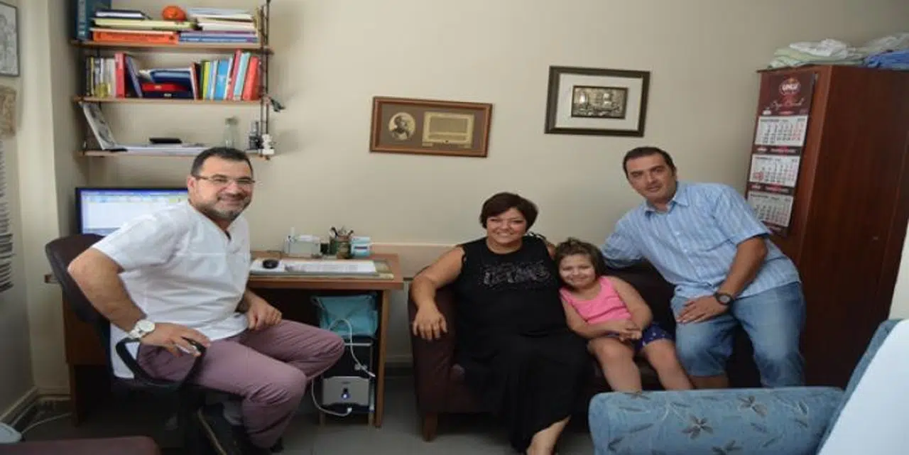 BUCA SEYFİ DEMİRSOY'DA BAŞARILI MİDE KÜÇÜLTME AMELİYATI
