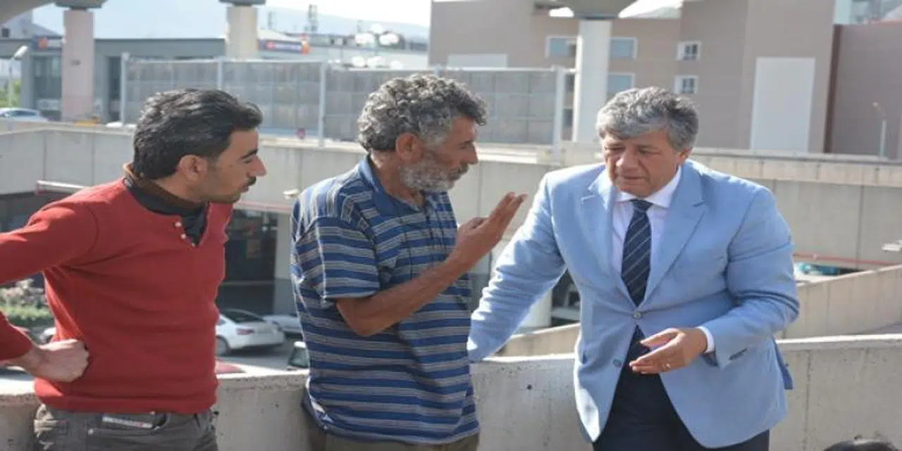 BALBAY SURİYE POLİTİKAMIZ ÜÇ KOLDAN ÇÖKTÜ.