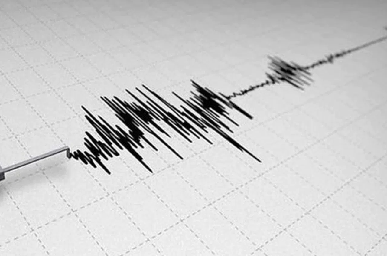 Ege Denizi'nde korkutan deprem