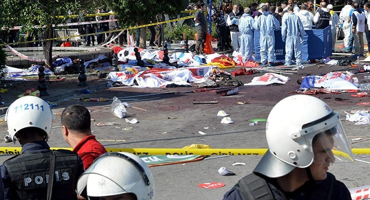 Emniyet halkı değil polisi uyarmış: Kendinizi canlı bombadan koruyun