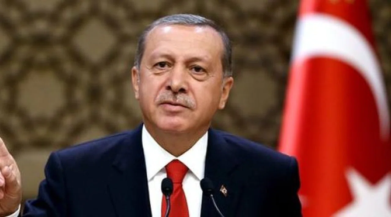 Erdoğan'dan Davutoğlu'na 'nasıl geldiğini unutma' mesajı