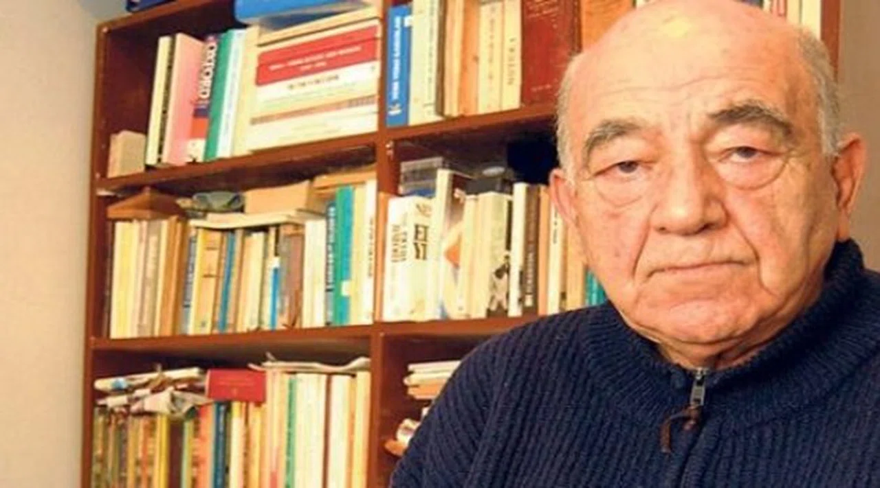 Erdoğan'dan Fethullah Gülen'i Öven 'Tarihçi'ye Ödül