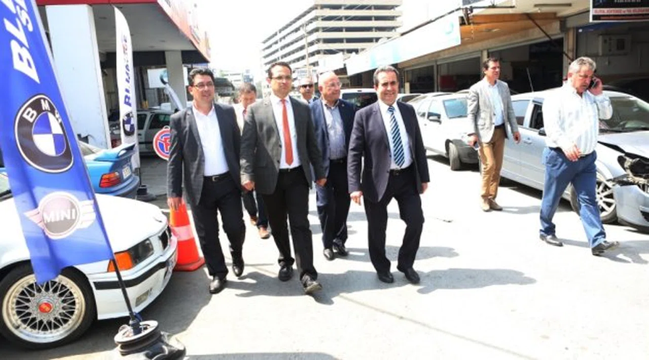 Esnafın sorunları belediye hizmetleri ile çözülüyor