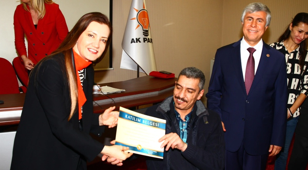 AK PARTİ'DEN İŞARET DİLİ SEFERBERLİĞİ