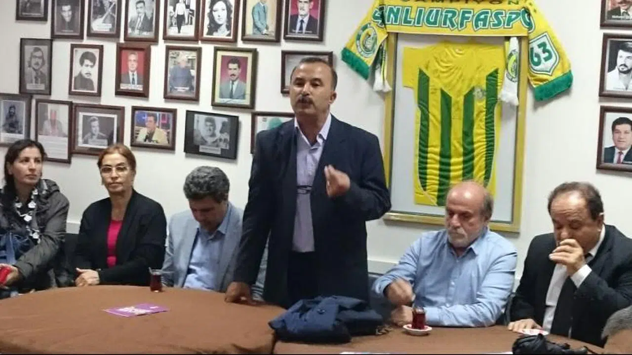 HDP MİLLETVEKİLİ  ADAYI KÜRKÇÜ: -“BİZ BÖYLE YÖNETİLMEYE LAYIK DEĞİLİZ. BİZ EŞİT VE ADİL YÖNETİLMEK İSTİYORUZ”