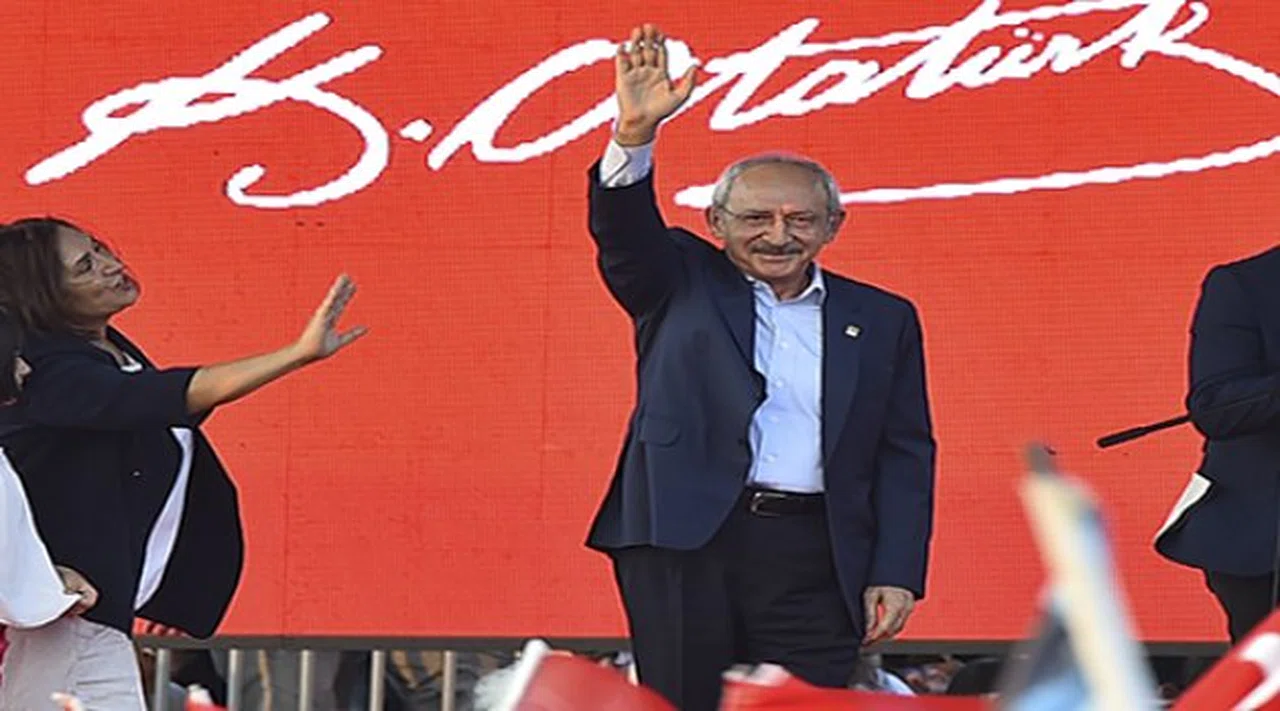 İnadına Demokrasi