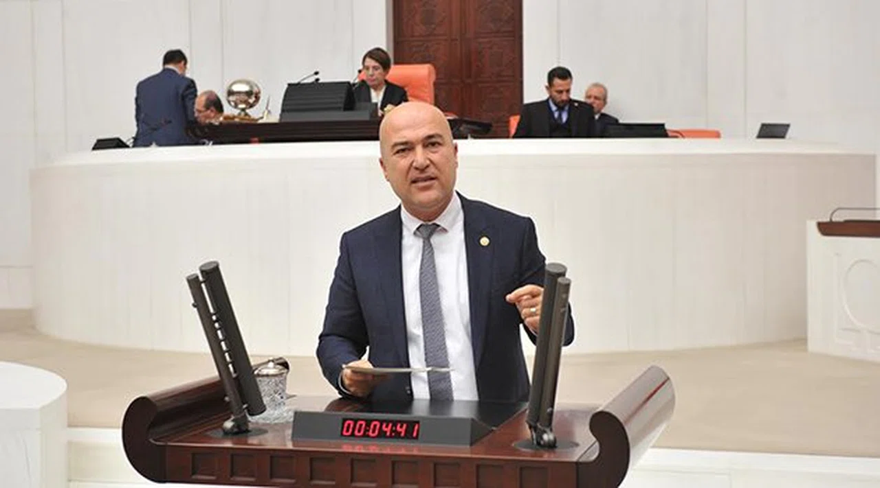 İzmir’deki ‘Ölümcül Toz Paniği’ Meclise Taşındı!