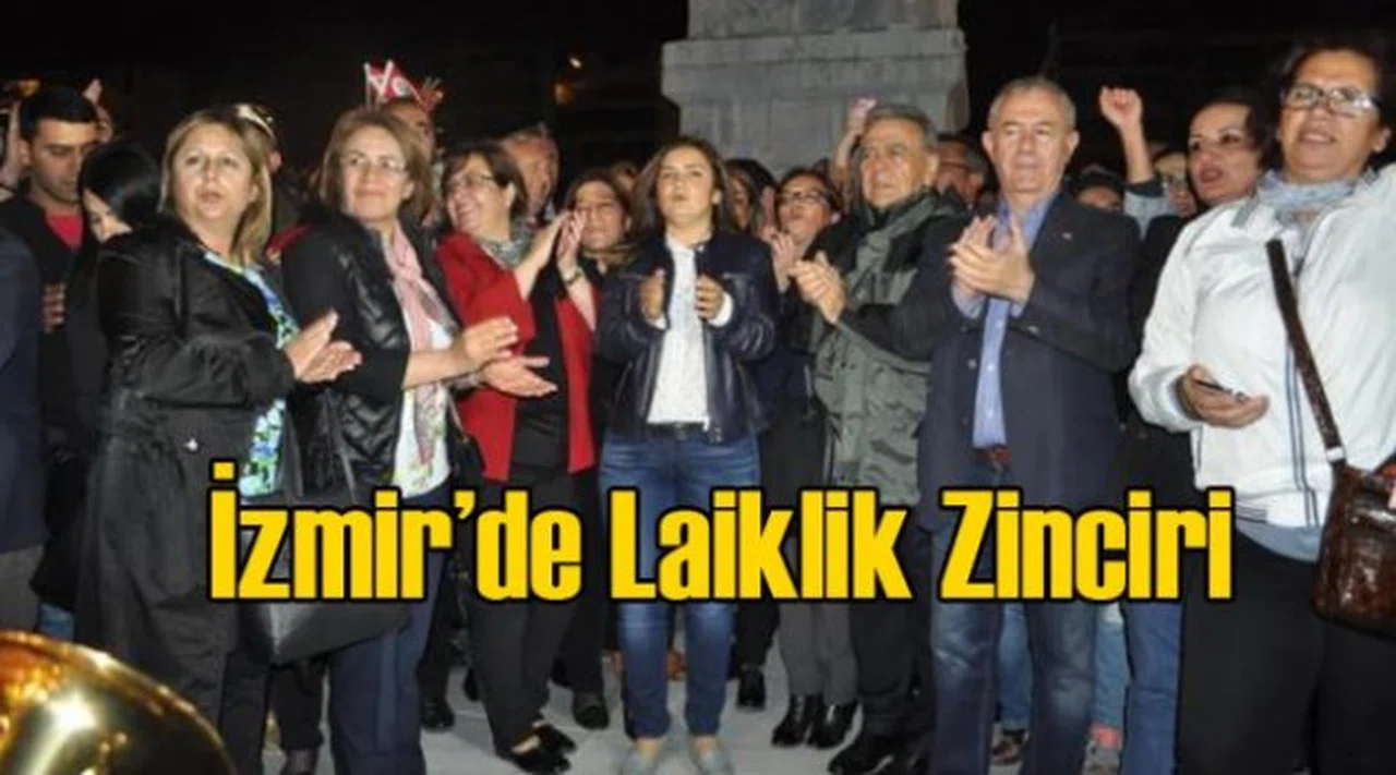 İzmir Laiklik Zinciri İçin Sokağa Çıktı