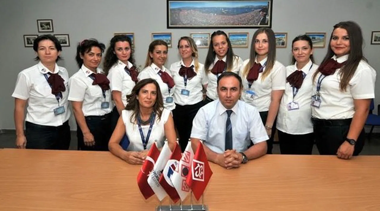 İZMİR'İN RAY MELEKLERİ