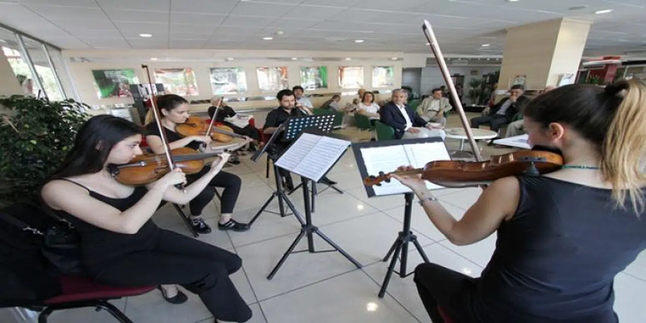 KARŞIYAKALIYA '5 YILDIZLI' HİZMET