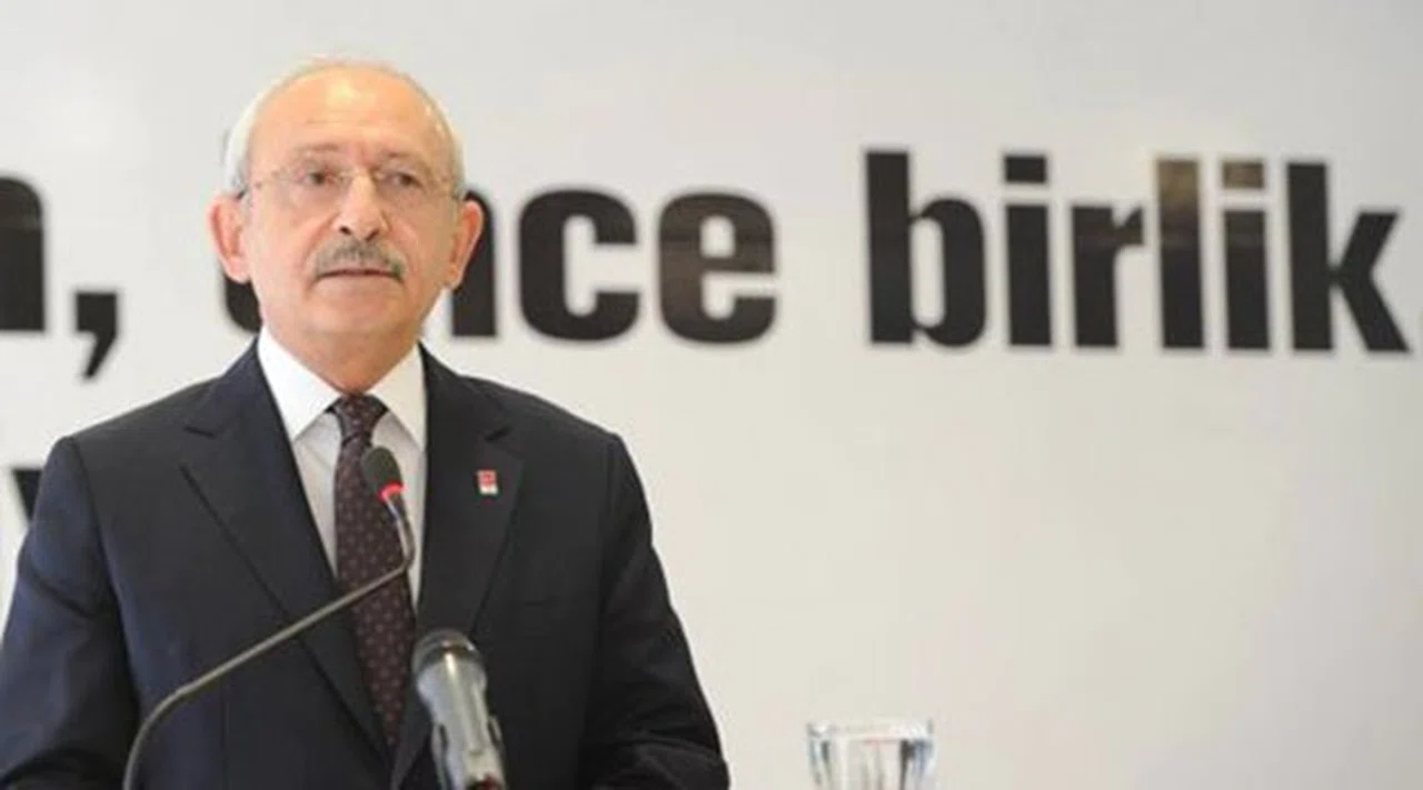 Kılıçdaroğlu: "Sorumlu Fiili Başkanlık"