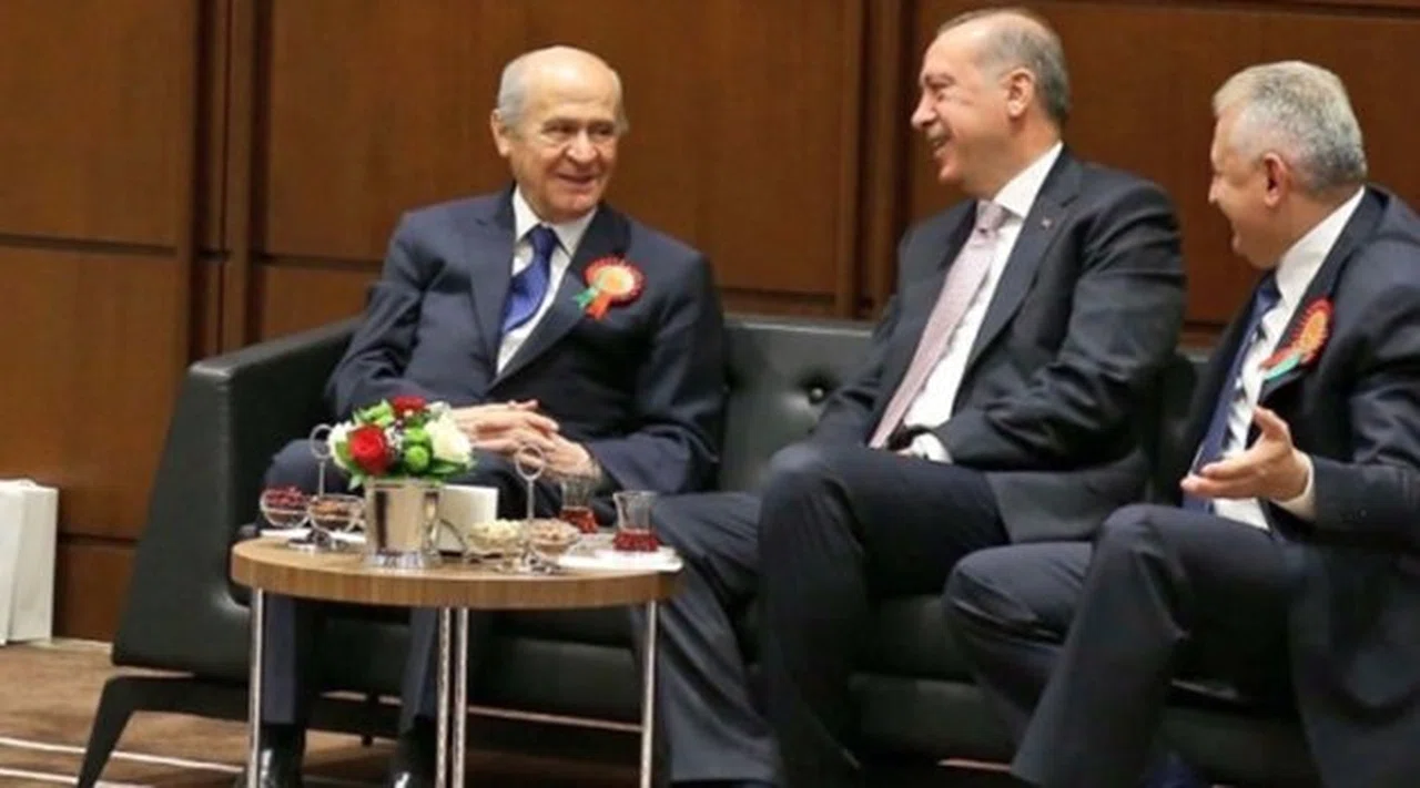 Kulis: AKP'nin MHP'ye Sunduğu Anayasa Teklifi