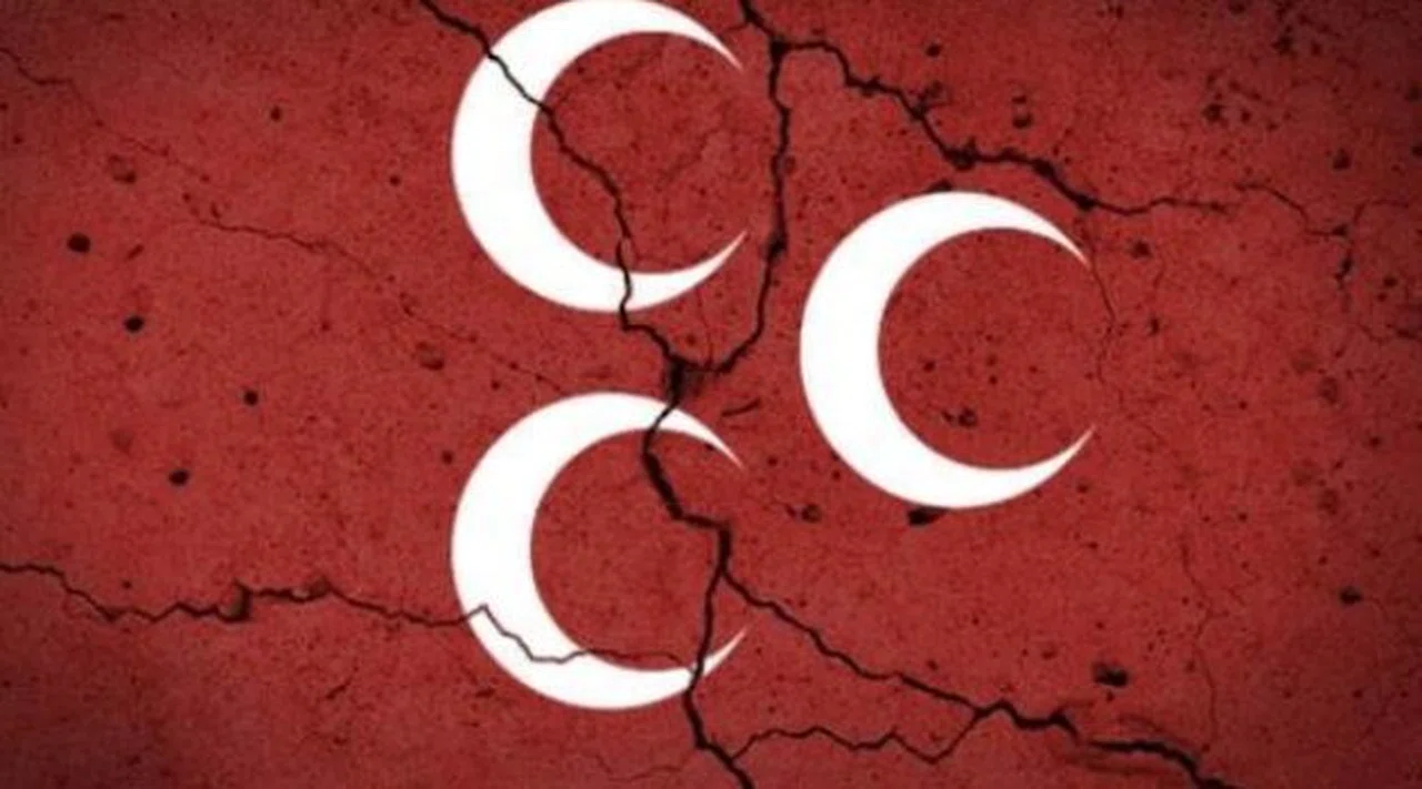 Kulislerden Yeni Parti İddiası!