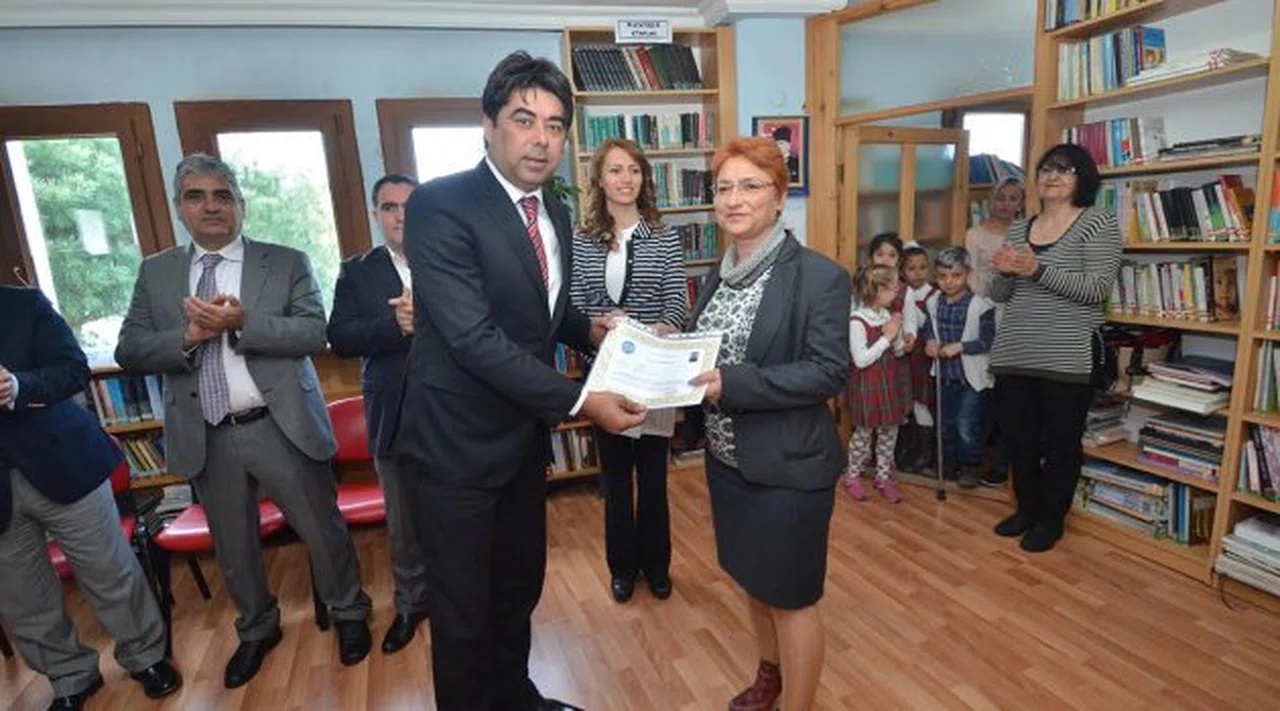 KÜTÜPHANE HAFTASI ETKİNLİKLERİ BAŞLADI