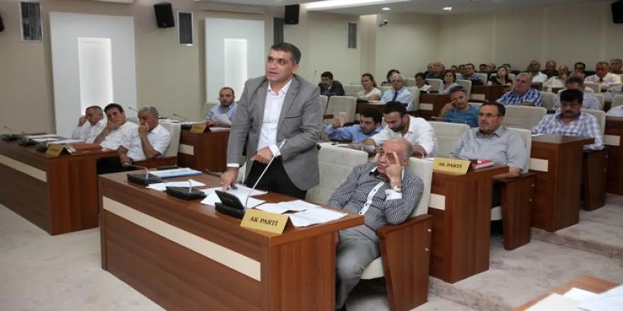 ÜÇ MAHALLENİN KADERİ MECLİS GÜNDEMİNDE