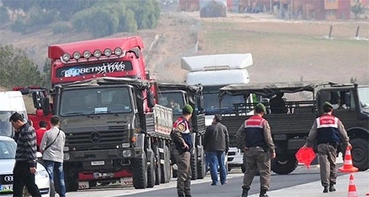 MİT TIR'LARI GÖRÜNTÜLERİNE ENGELLEME!