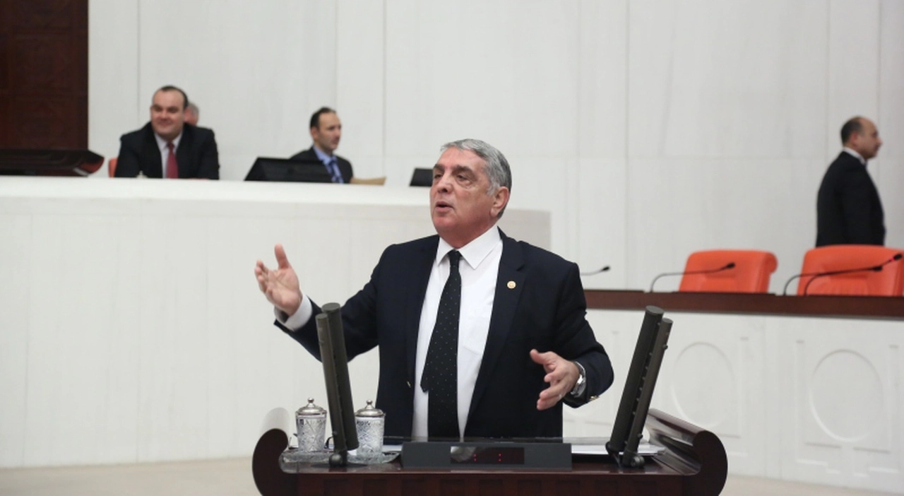 NECİP KALKAN: ''HAİNLERİN KÖKÜNÜ KAZIYACAĞIZ''