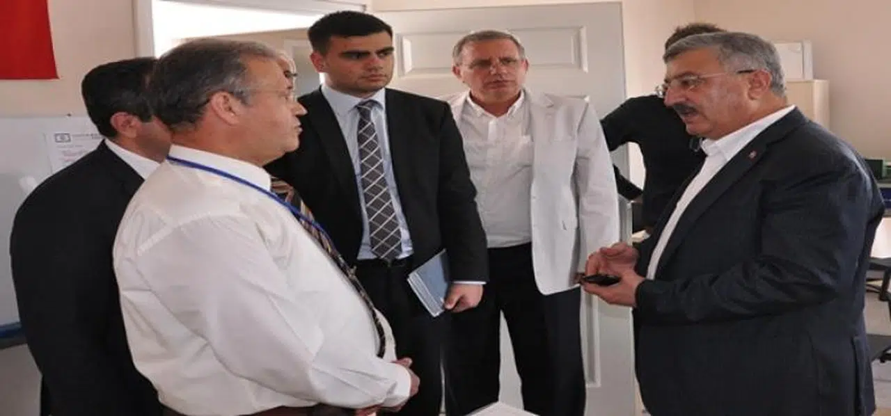 NECİP NASIR’DAN BORNOVA OTO TAMİRCİLERİ VE SANATKARLARI ODASI’NA TAM DESTEK