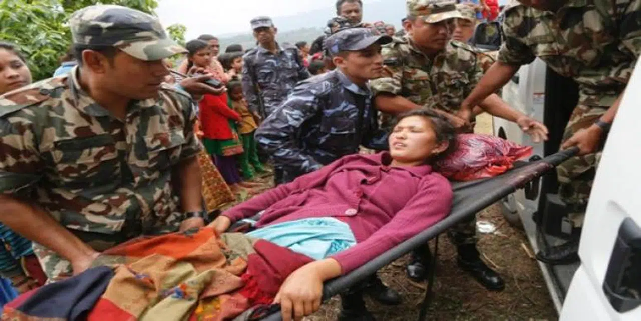 NEPAL'DE BİR FELAKET DAHA! 250 KİŞİDEN HABER ALINAMIYOR