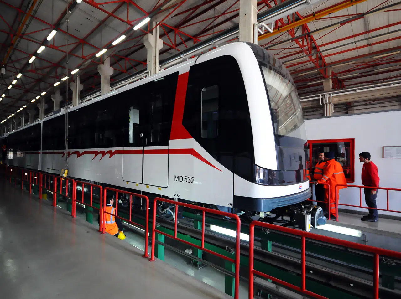 Metro vagonları için "2 katlı yer altı otoparkı" geliyor