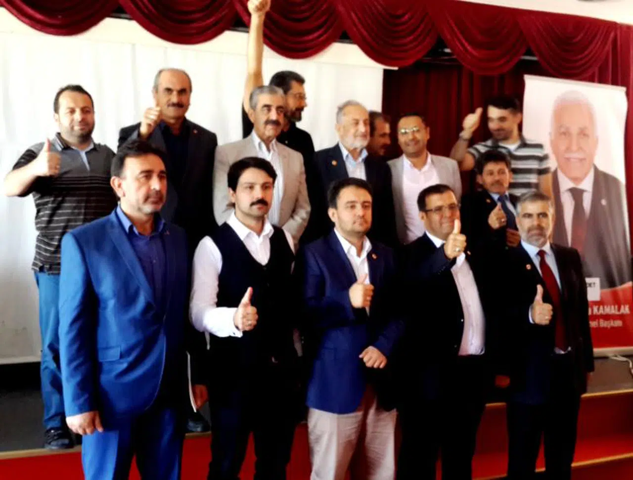 SAADET PARTİSİ ÇEŞME DE SEÇİM KAMPINA GİRDİ