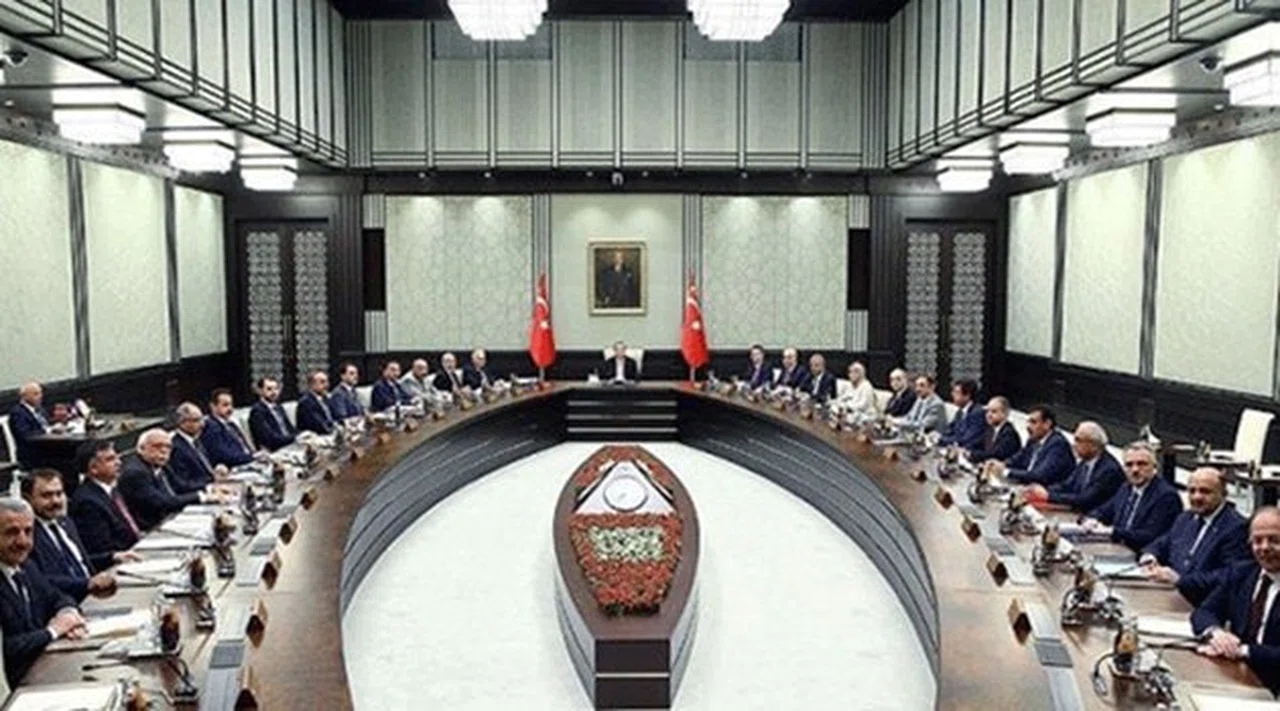 Sabah: Bakanlar Kurulu Toplantısında IŞİD'in İnfaz Videosu' Montaj Dendi