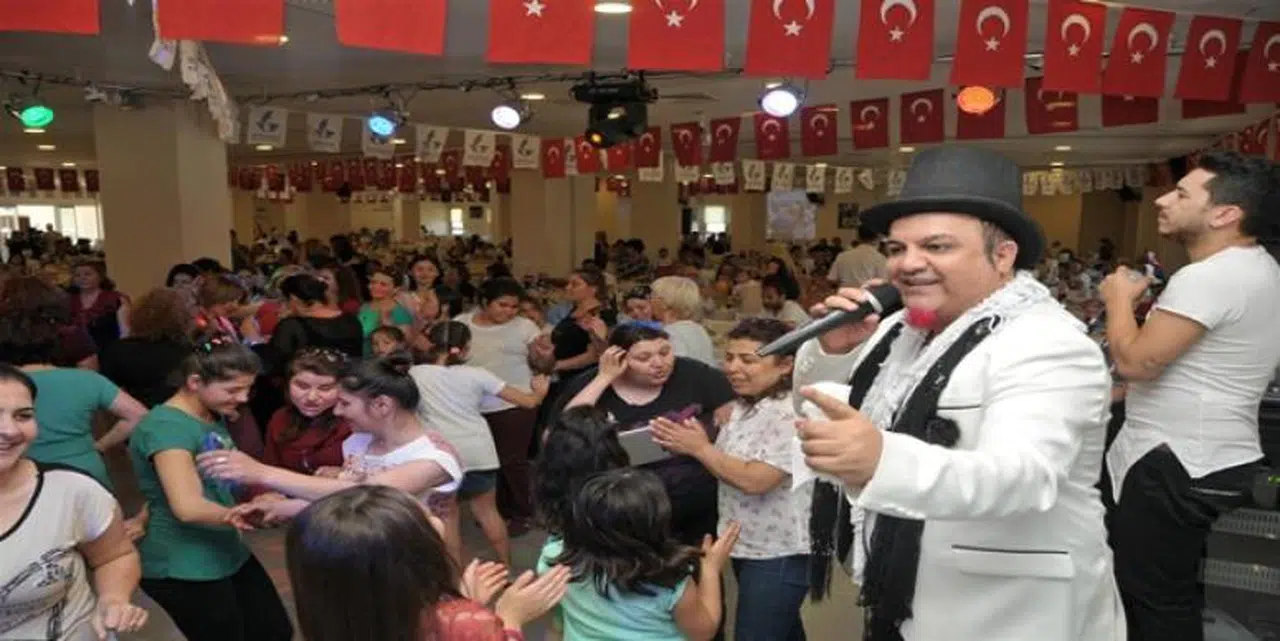 GÜZELBAHÇELİ ANNELER MİKROP HİKMET’LE COŞTU