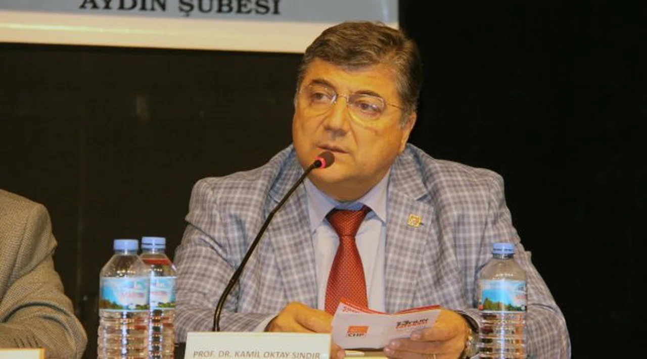 Sındır, “Eğitim sistemimizde eğitim yok, ezber var”