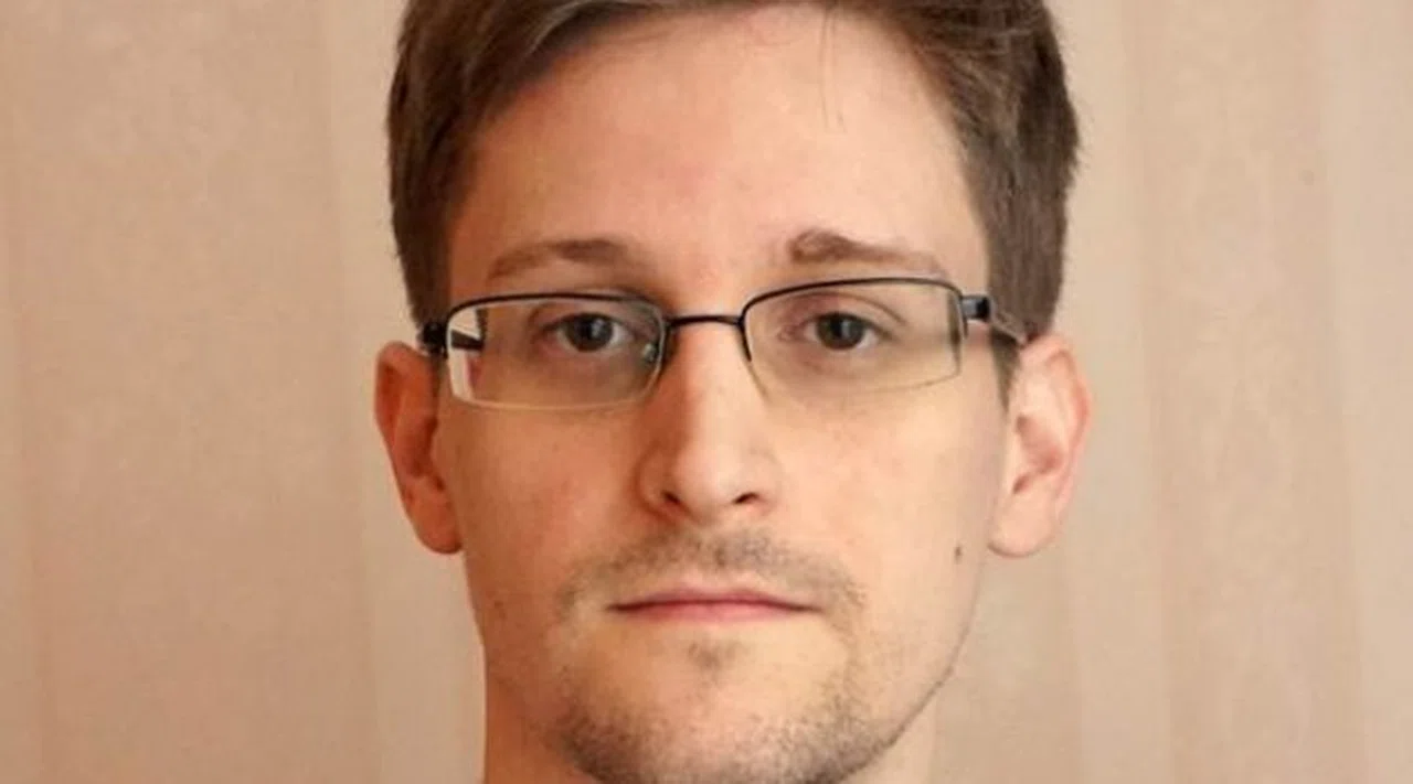 Snowden: ABD yabancı partilere saldırıyor