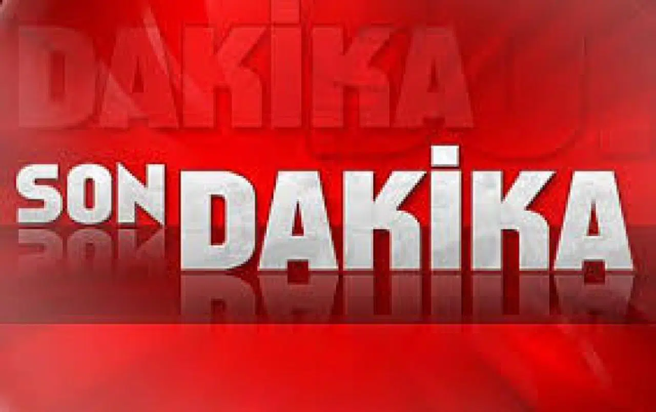 İZMİR’DE BELEDİYE OTOBÜSÜ ATEŞE VERİLDİ