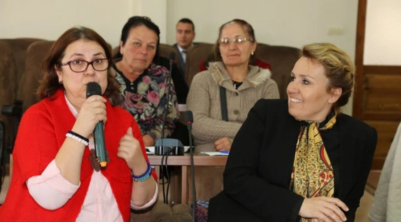 URLALI KADINLARA GİRİŞİMCİLİK EĞİTİMİ VERİLDİ