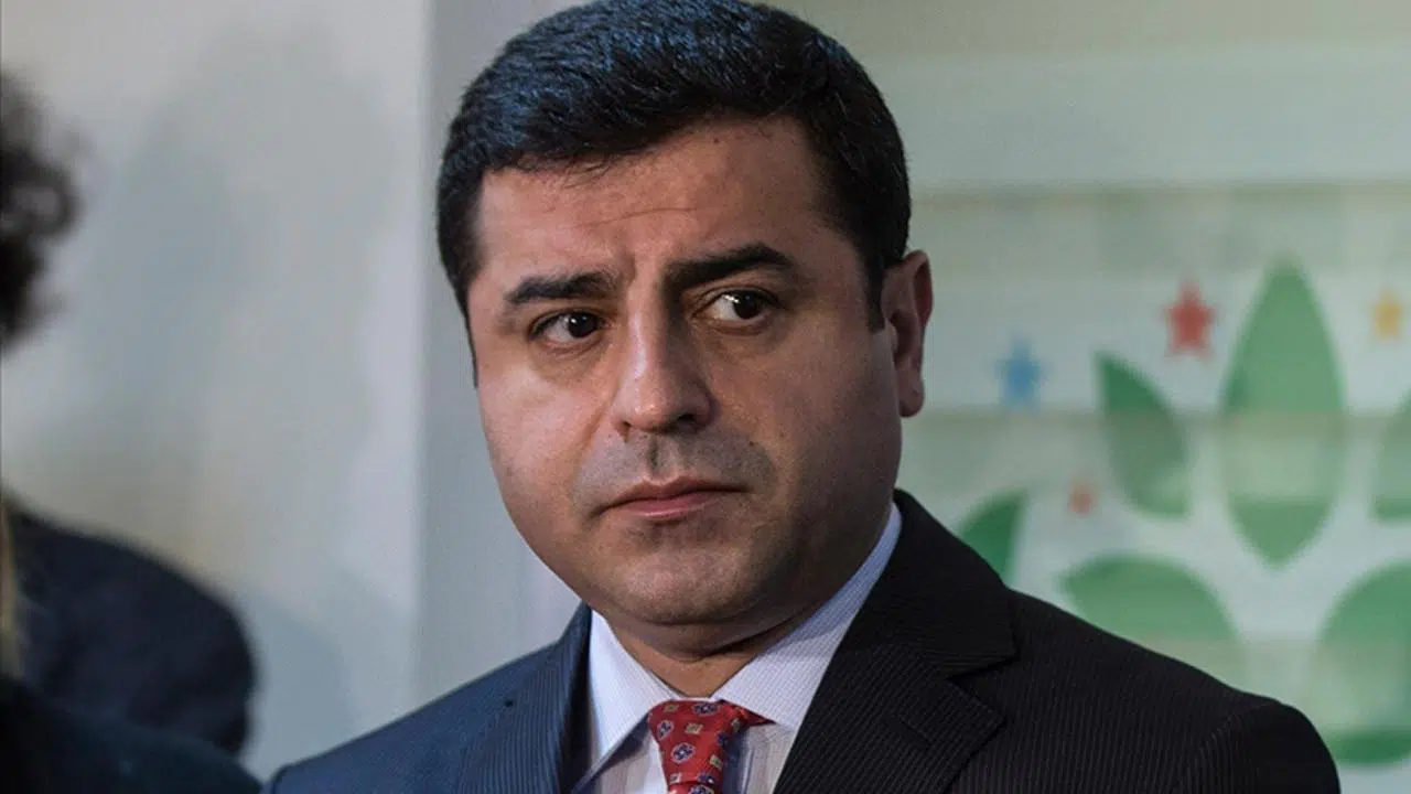 DEM Parti Selahattin Demirtaş'la görüştü