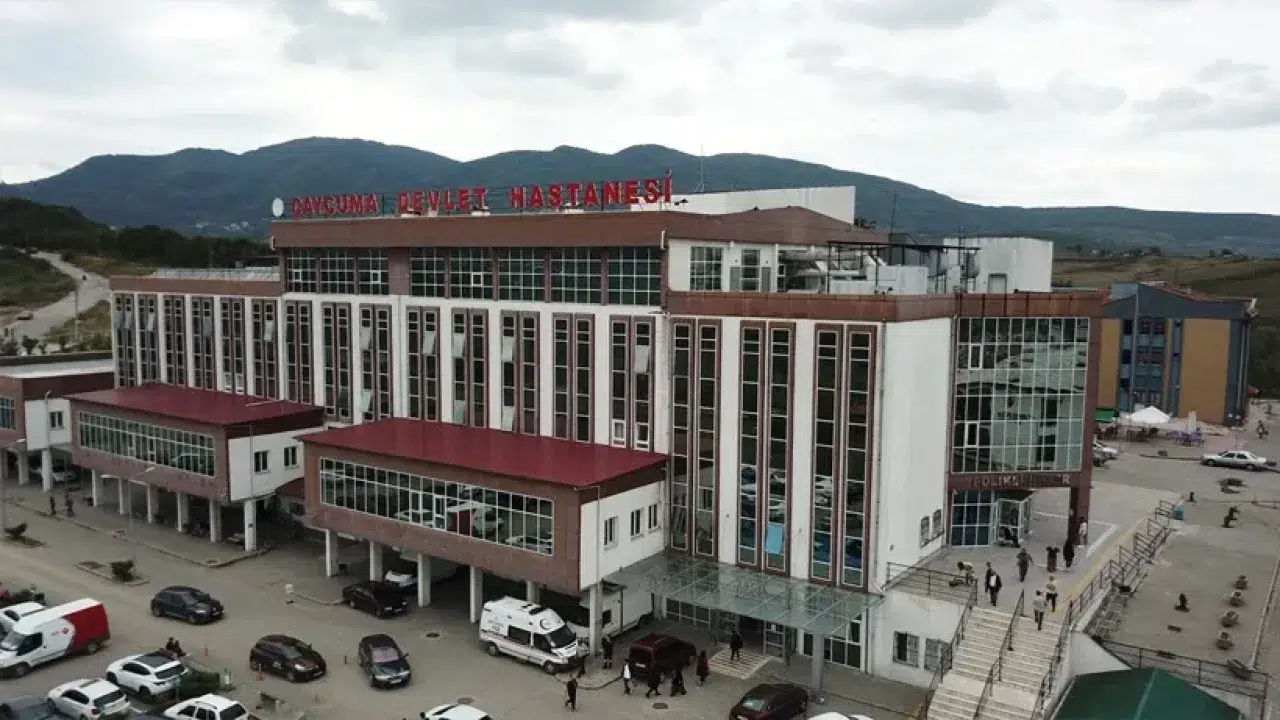 Zonguldak’ta Skandal! Karın Ağrısıyla Acile Gelen 16 Yaşındaki Çocuk Doğum Yaptı