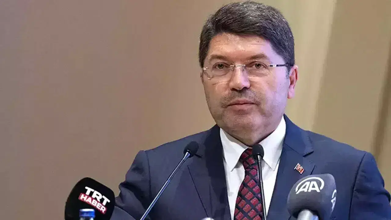 Adalet Bakanı Yılmaz Tunç'tan 'Selahattin Demirtaş' açıklaması: "Karar kesinleşti mahkeme sürecini bekleyeceğiz"