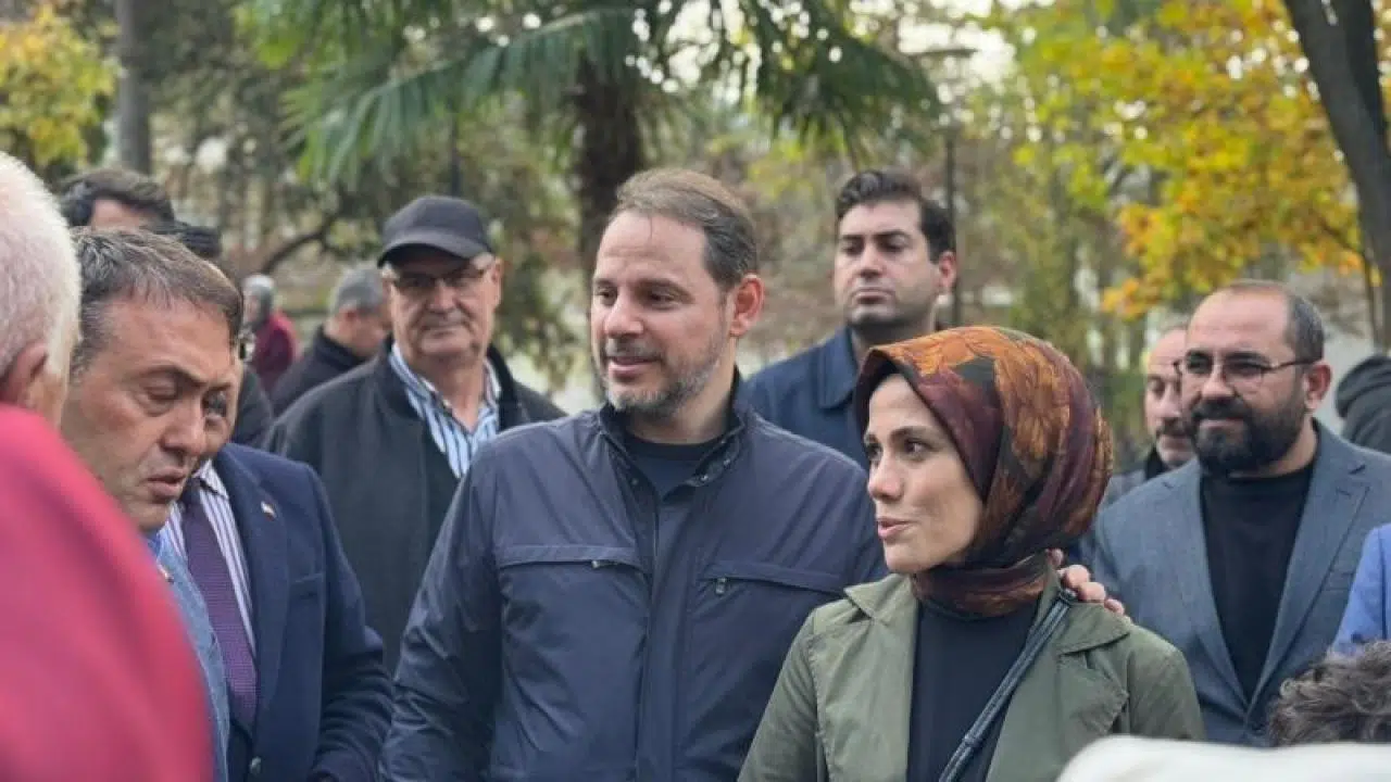 Berat Albayrak, uzun zaman sonra Bilecik'te ortaya çıktı