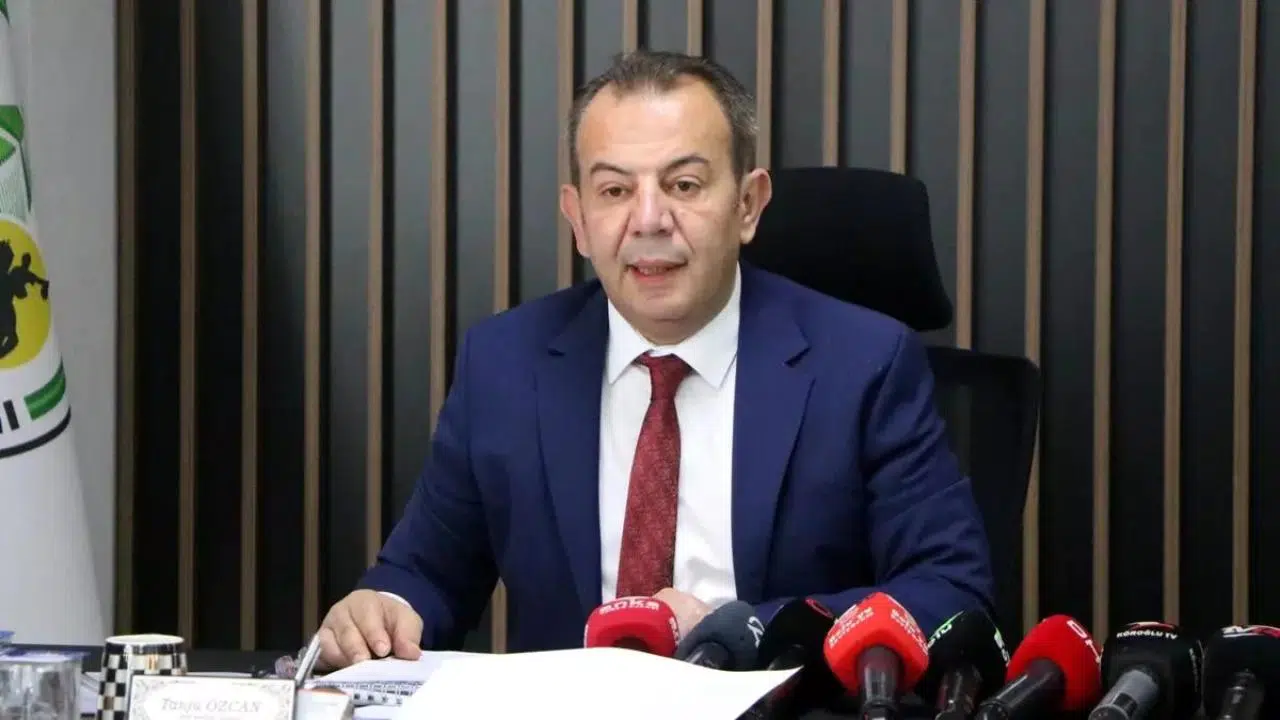 Bolu Belediye Başkanı Tanju Özcan: ‘Bolu'da 3 gün süreyle millî yas ilan ediyoruz’